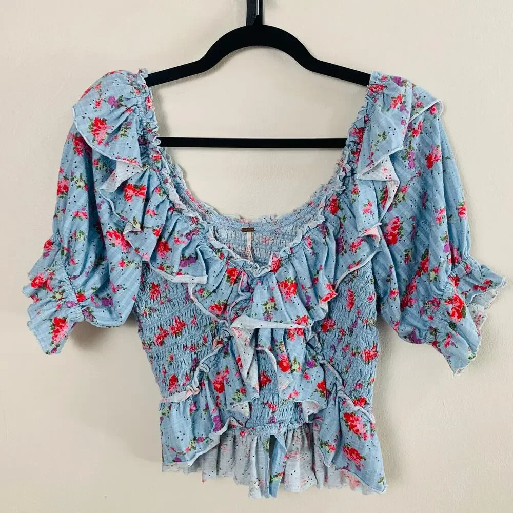 Free People S Floral Smocked Peasant Top Blue Ruffle Puff Sleeve Cottagecore